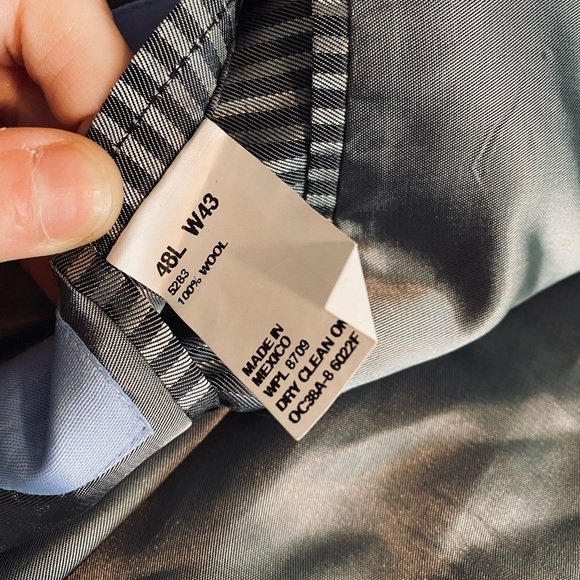 Oscar de la Renta Designer Wool Suit Jacket with Satin Lining - Picture 6 of 11